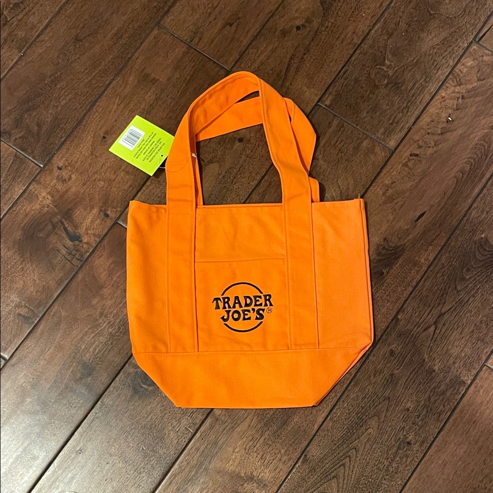 Trader Joe’s trick or treat canvas tote bag new with tags orange. NWT HALLOWEEN